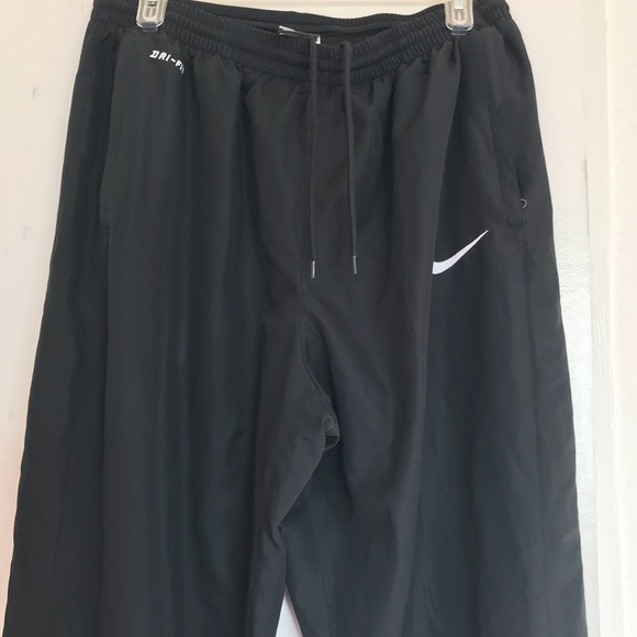 SOLDMen’s black Sweatpants Size XL by Nike - Picture 3 of 7